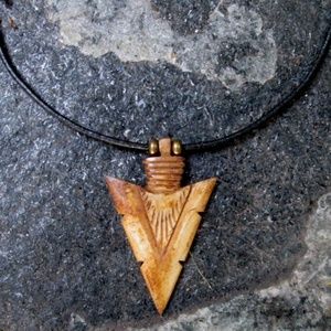 Men's Natural Bone Arrowhead 18" Necklace